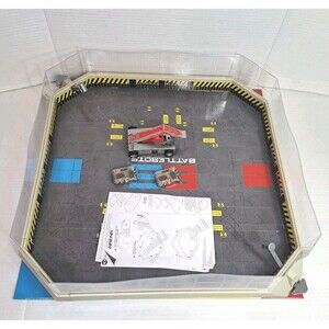 HEXBUG BattleBots Arena w/ Bronco RC Bot 2 Controllers Tested Works STEM Toy